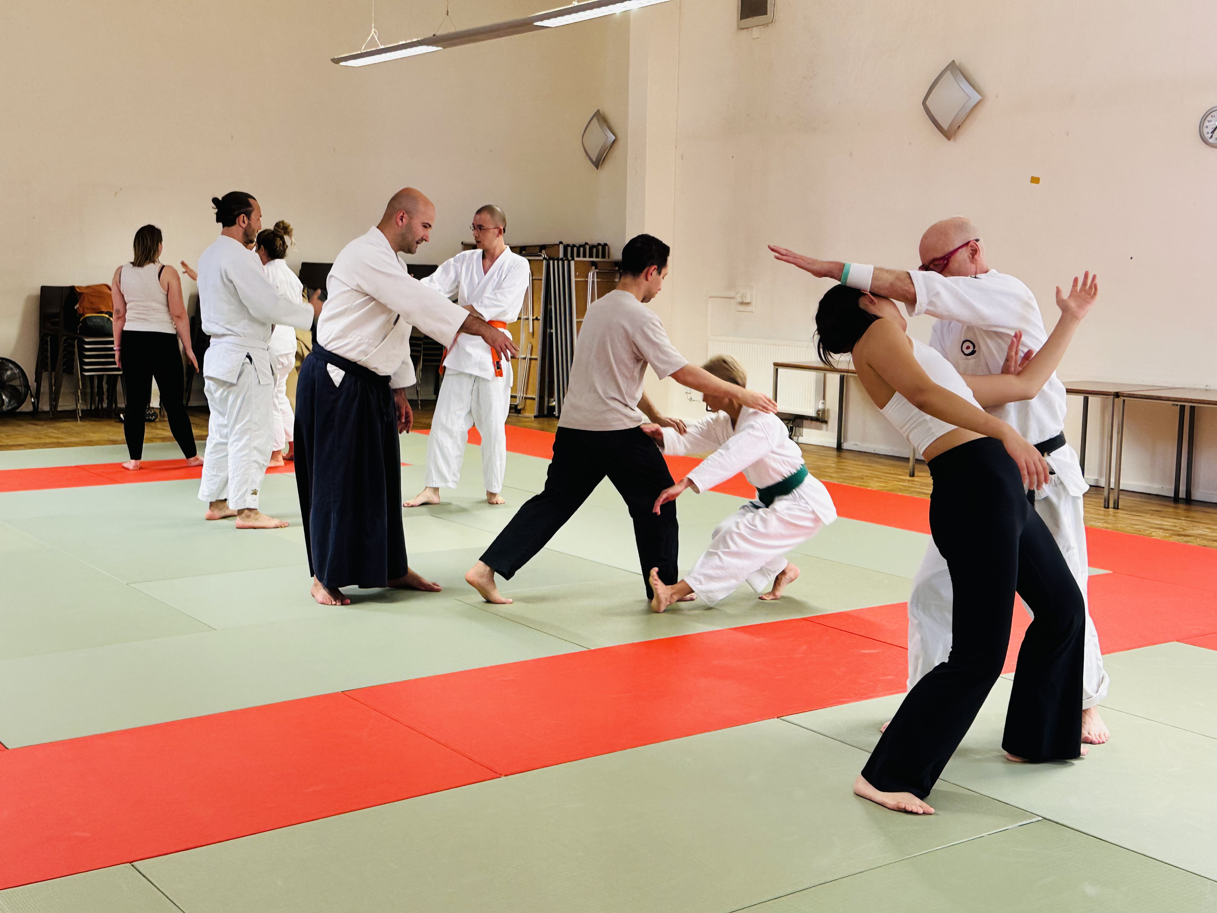 Beginners training at London Aikido Dojo